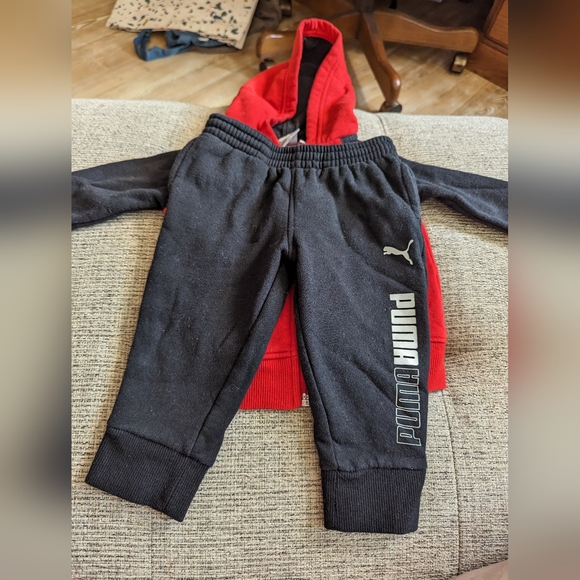 PUMA Sweatsuit 12M - Picture 5 of 5
